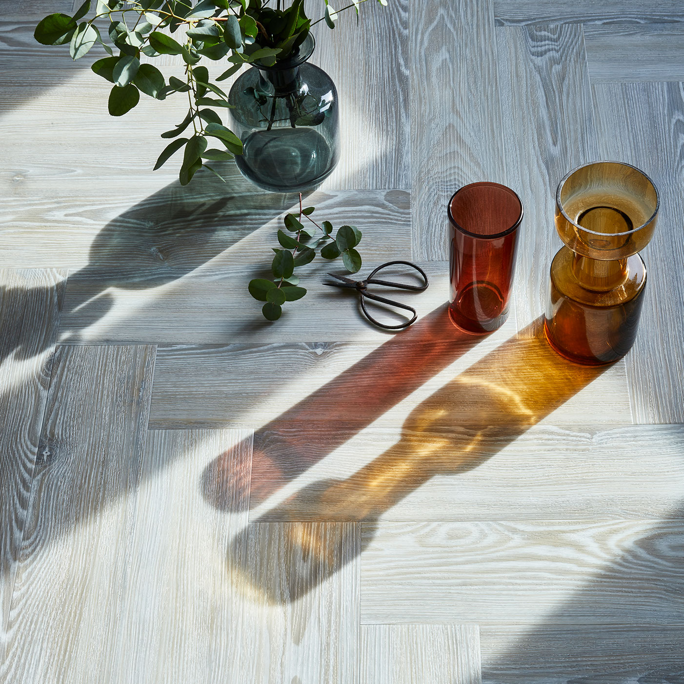 White Ash: Beautifully designed LVT flooring from the Amtico
